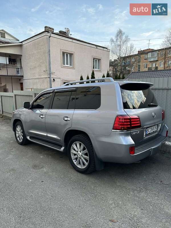 Внедорожник / Кроссовер Lexus LX 2008 в Львове