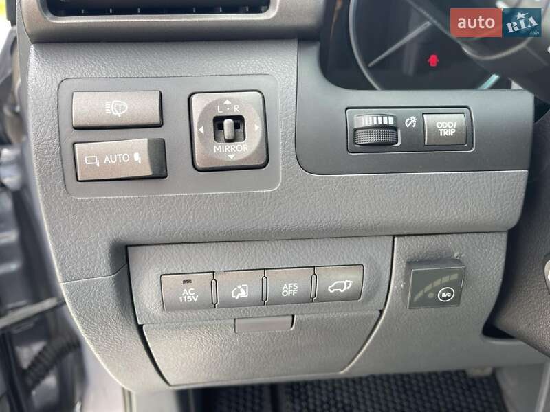 Внедорожник / Кроссовер Lexus LX 2008 в Львове