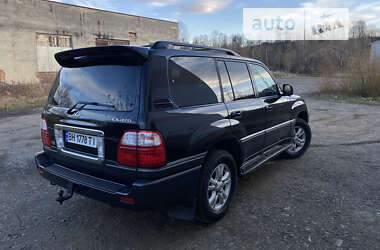 Позашляховик / Кросовер Lexus LX 2004 в Косові