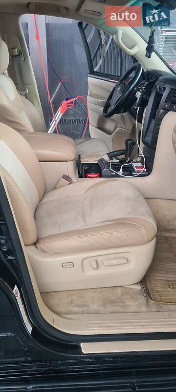 Позашляховик / Кросовер Lexus LX 2008 в Львові