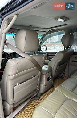 Внедорожник / Кроссовер Lexus LX 2006 в 