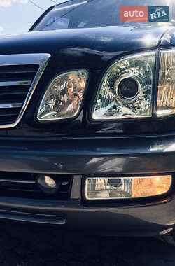 Внедорожник / Кроссовер Lexus LX 2005 в Киеве