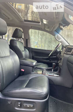 Внедорожник / Кроссовер Lexus LX 2011 в Киеве