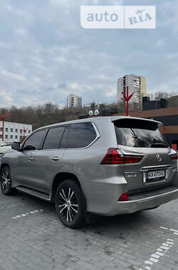 Внедорожник / Кроссовер Lexus LX 2016 в Киеве