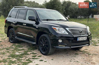 Lexus LX 2011