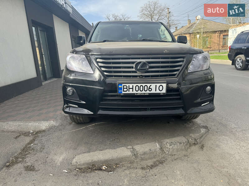 Внедорожник / Кроссовер Lexus LX 2010 в Измаиле фото 5 Внедорожник / Кроссовер Lexus LX 2010 в Измаиле