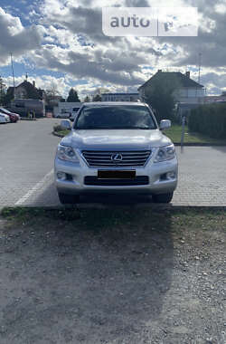 Позашляховик / Кросовер Lexus LX 2008 в Рахові