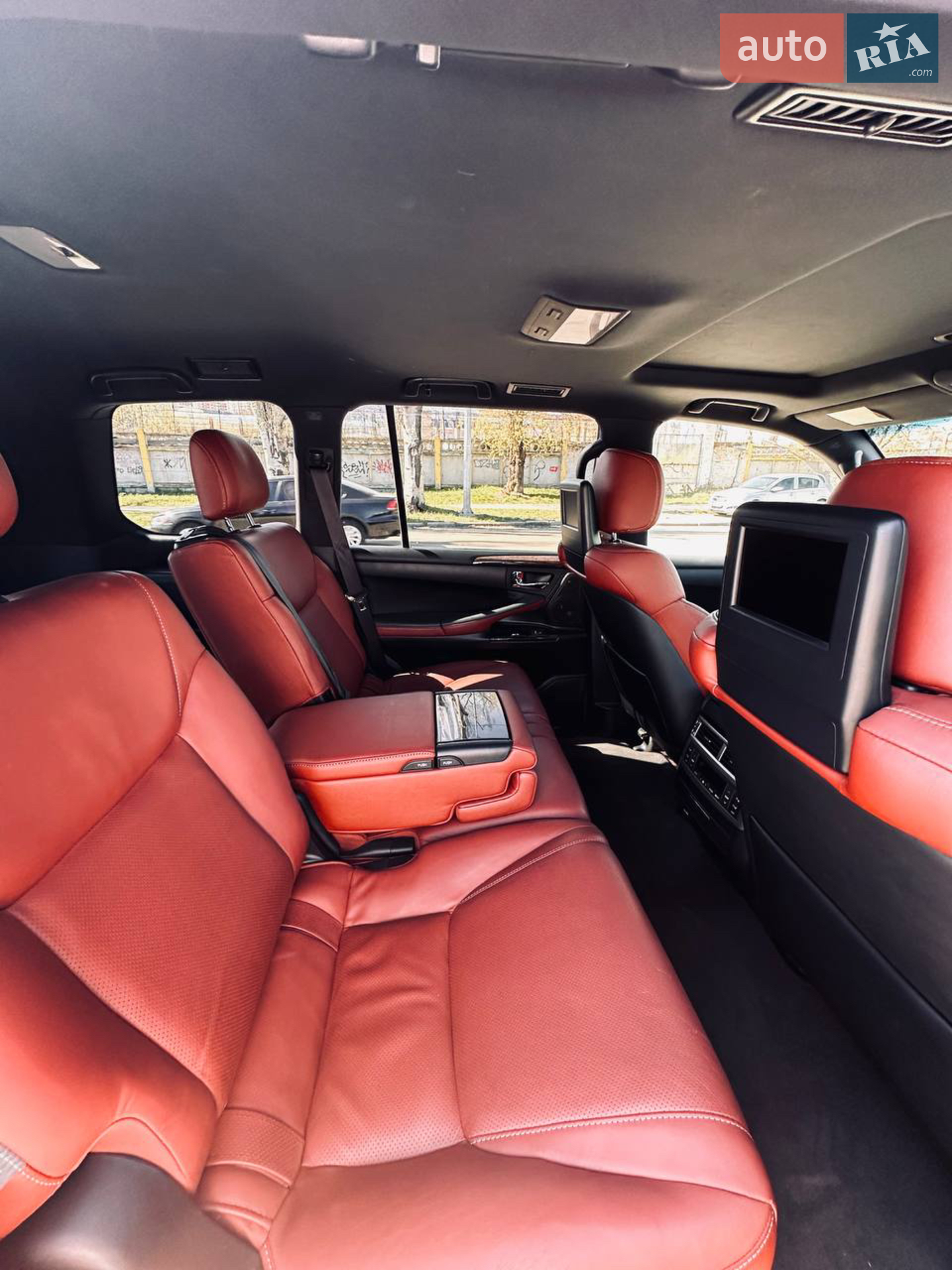 2015 Lexus LX - мініатюра 11
