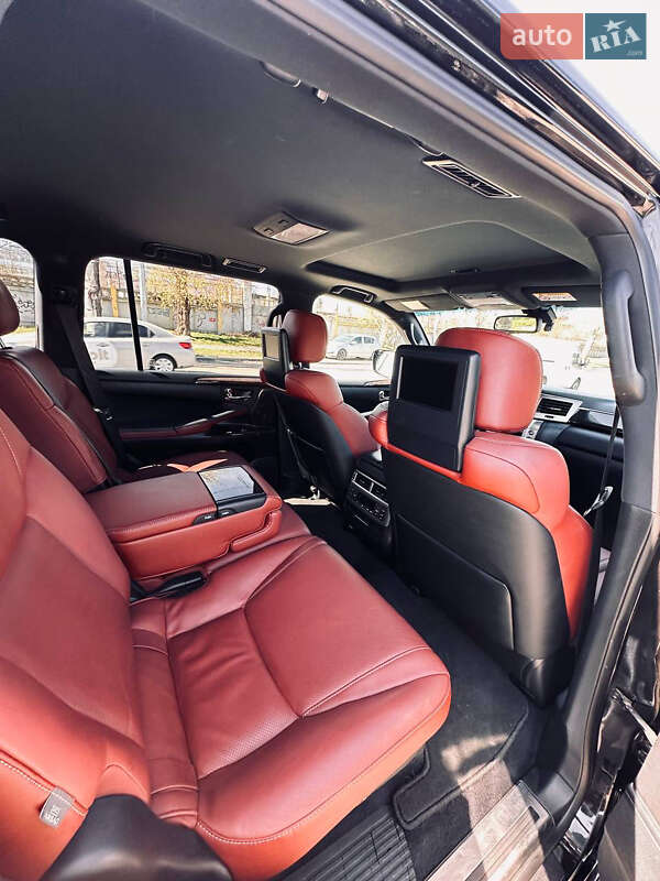 Внедорожник / Кроссовер Lexus LX 2015 в Киеве