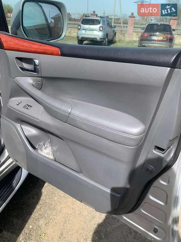 Внедорожник / Кроссовер Lexus LX 2008 в Ровно