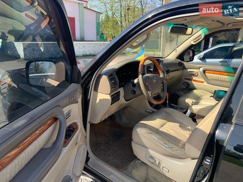 Позашляховик / Кросовер Lexus LX 2004 в Києві