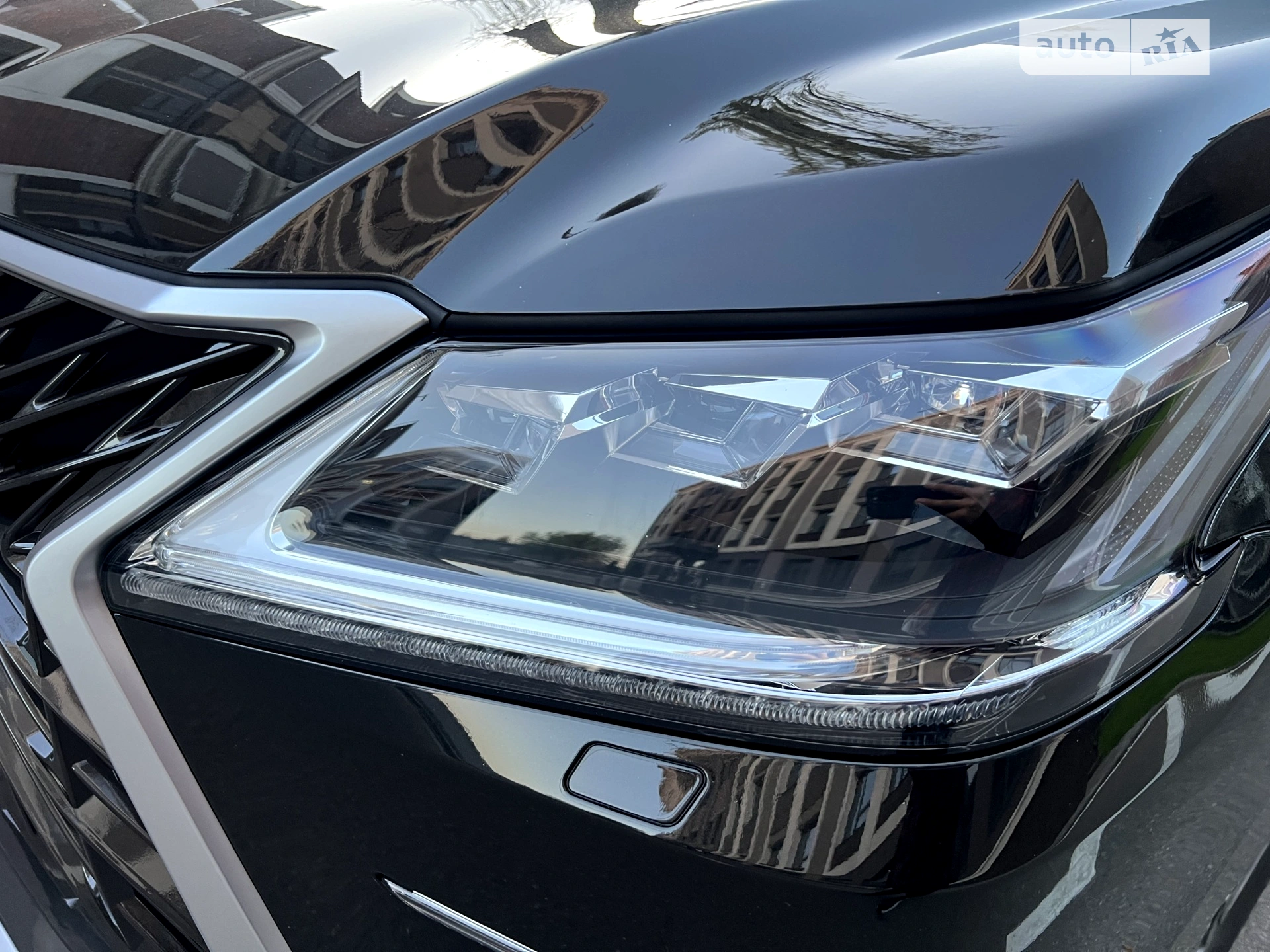 2017 Lexus LX - мініатюра 11