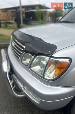 Внедорожник / Кроссовер Lexus LX 2007 в 