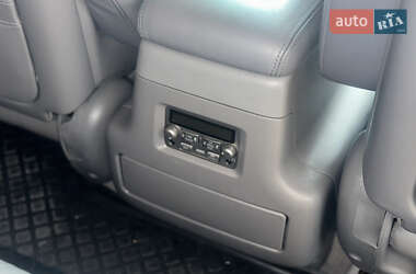 Внедорожник / Кроссовер Lexus LX 2007 в 