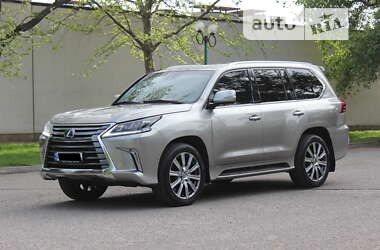 Внедорожник / Кроссовер Lexus LX 2016 в Днепре