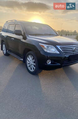 Lexus LX 2008