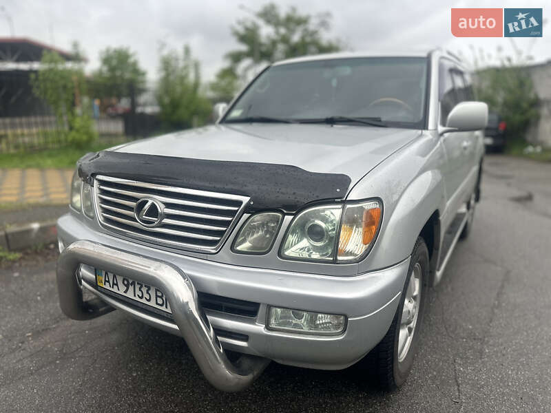 Внедорожник / Кроссовер Lexus LX 2007 в 