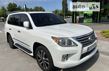 Lexus LX 2012