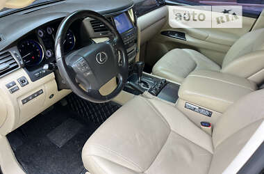 Внедорожник / Кроссовер Lexus LX 2008 в Днепре