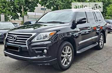 Lexus LX 2012