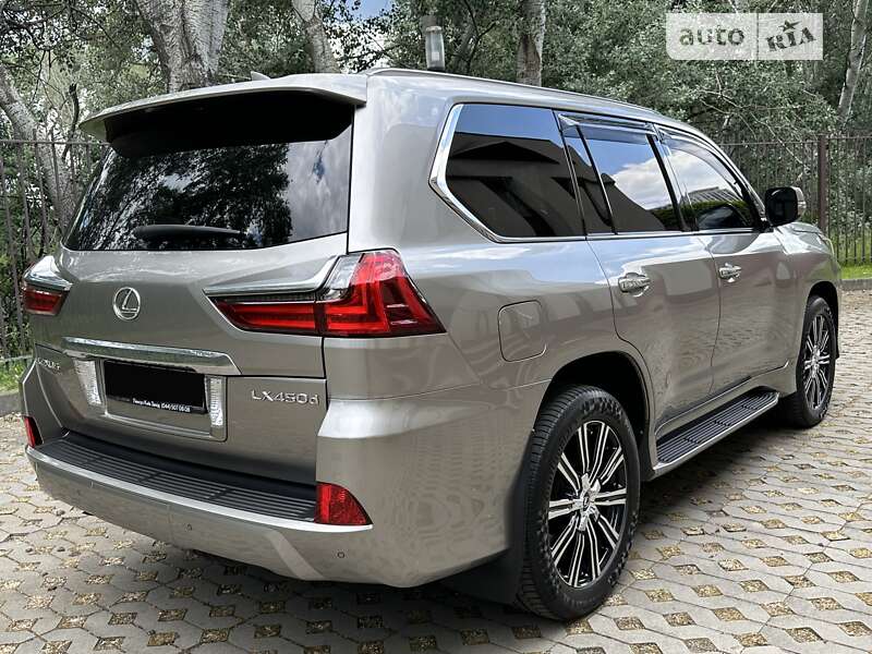 Внедорожник / Кроссовер Lexus LX 2017 в Киеве