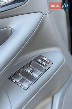 Позашляховик / Кросовер Lexus LX 2008 в 