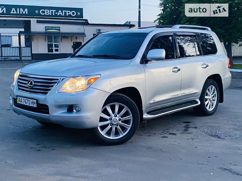 Позашляховик / Кросовер Lexus LX 2008 в Києві