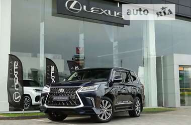 Lexus LX 2016