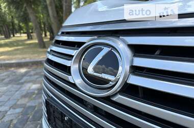 Внедорожник / Кроссовер Lexus LX 2022 в 