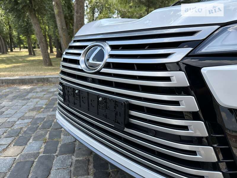 Позашляховик / Кросовер Lexus LX 2022 в Києві