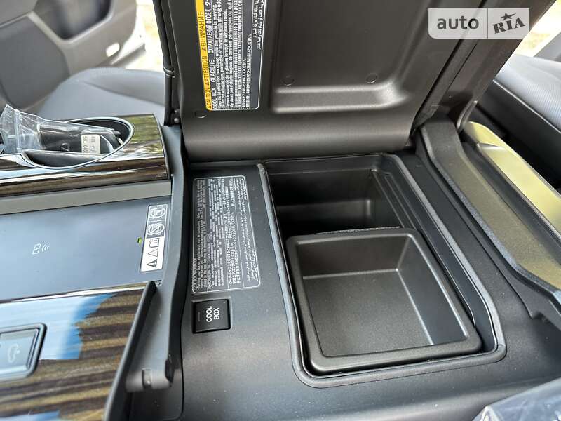 Позашляховик / Кросовер Lexus LX 2022 в Києві