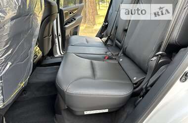 Внедорожник / Кроссовер Lexus LX 2022 в 