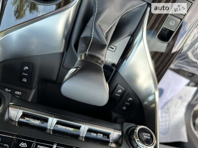 Внедорожник / Кроссовер Lexus LX 2022 в Киеве