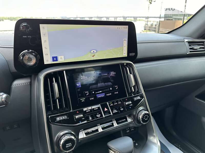 Позашляховик / Кросовер Lexus LX 2022 в Києві