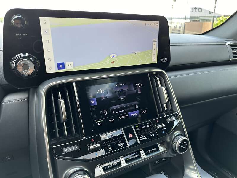 Позашляховик / Кросовер Lexus LX 2022 в Києві