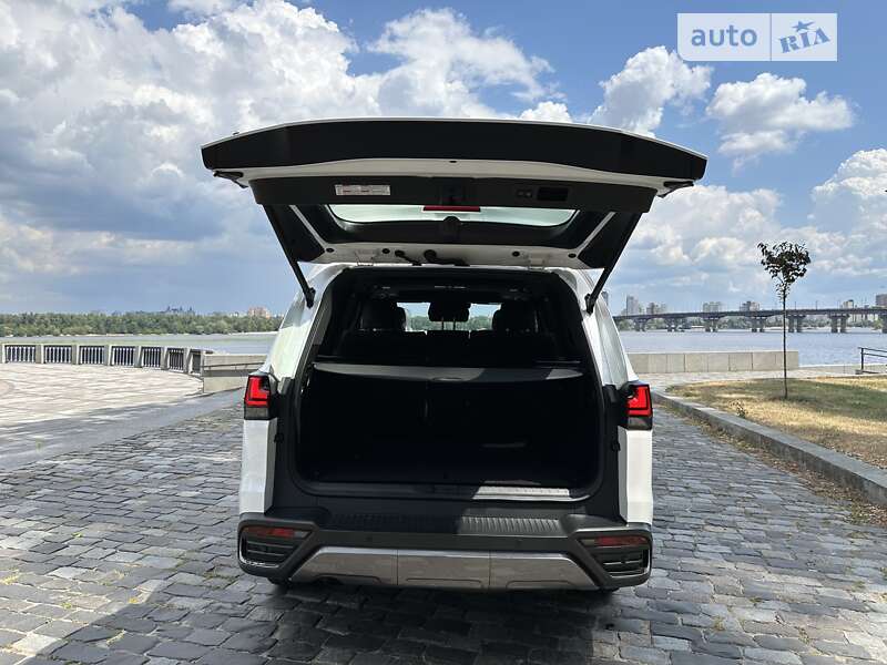 Позашляховик / Кросовер Lexus LX 2022 в Києві