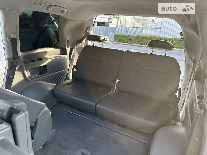 Позашляховик / Кросовер Lexus LX 2008 в Чернівцях