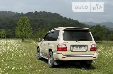 Позашляховик / Кросовер Lexus LX 2003 в Ужгороді