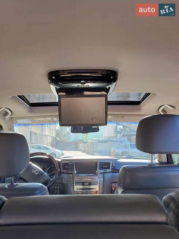 Внедорожник / Кроссовер Lexus LX 2010 в Львове