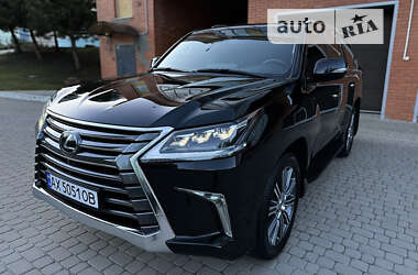 Позашляховик / Кросовер Lexus LX 2016 в Харкові