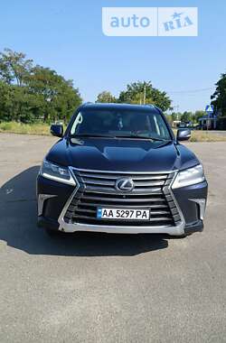 Позашляховик / Кросовер Lexus LX 2016 в Києві