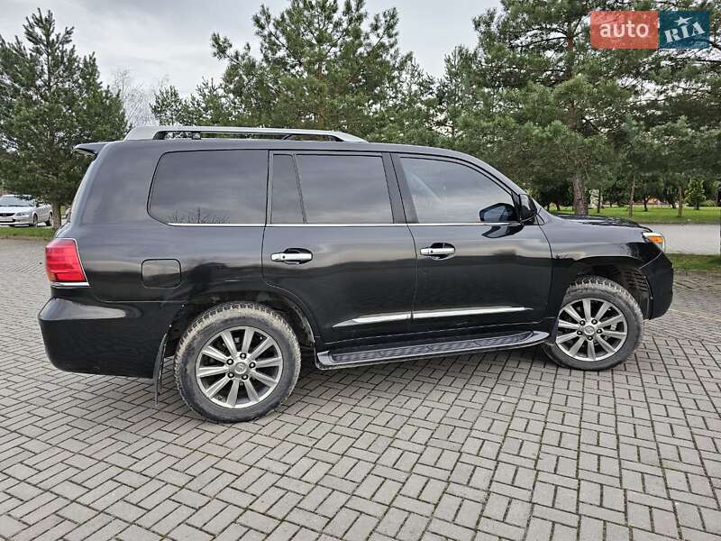 Позашляховик / Кросовер Lexus LX 2010 в Дрогобичі