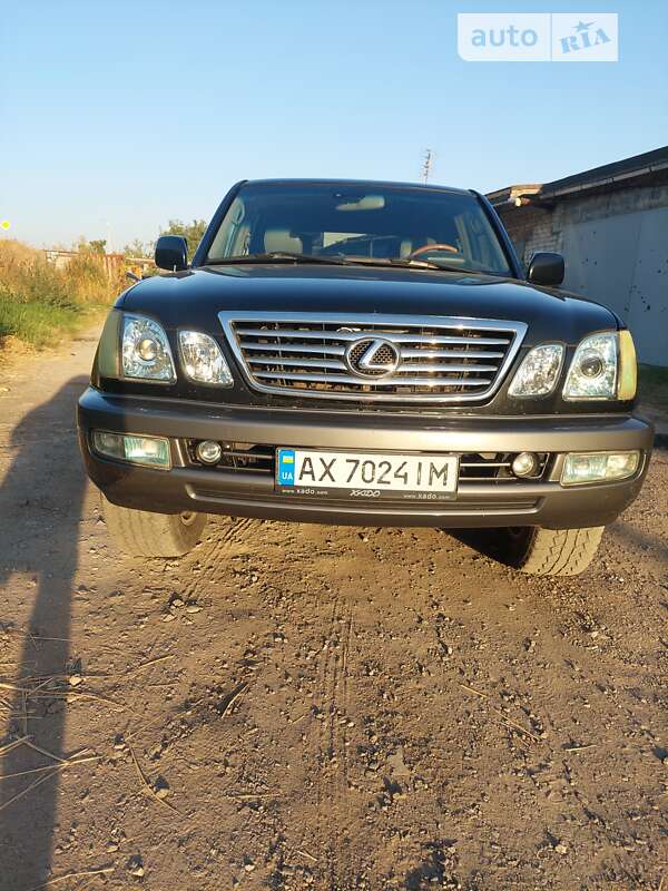 Внедорожник / Кроссовер Lexus LX 2005 в Харькове