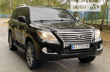 Позашляховик / Кросовер Lexus LX 2011 в Бучі