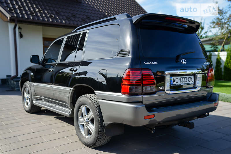 Позашляховик / Кросовер Lexus LX 2006 в Ковелі