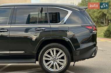 Внедорожник / Кроссовер Lexus LX 2023 в Киеве