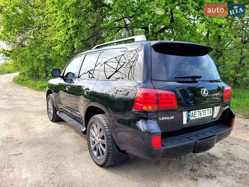 Позашляховик / Кросовер Lexus LX 2010 в Кривому Розі