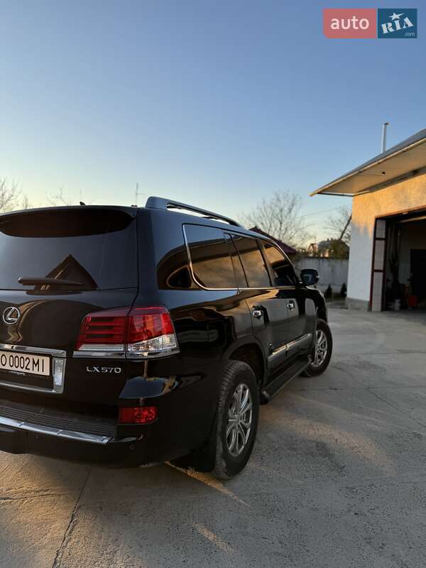 Позашляховик / Кросовер Lexus LX 2013 в Тернополі