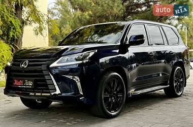 Позашляховик / Кросовер Lexus LX 2016 в Дніпрі