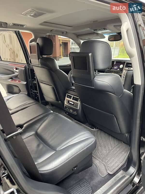 Внедорожник / Кроссовер Lexus LX 2014 в Ивано-Франковске